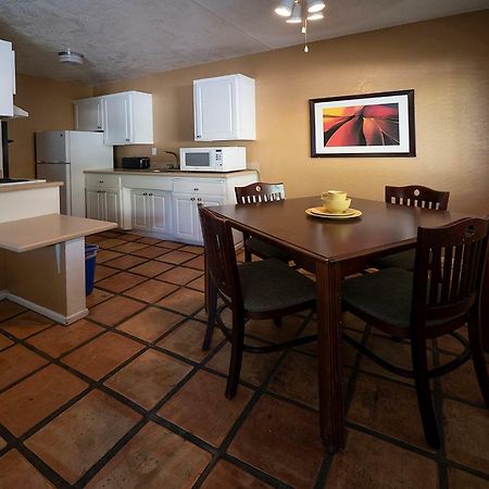 Tuscany Manor Palm Springs Zewnętrze zdjęcie