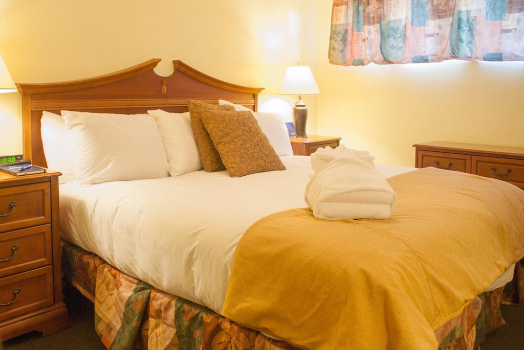 Tuscany Manor Palm Springs Zewnętrze zdjęcie
