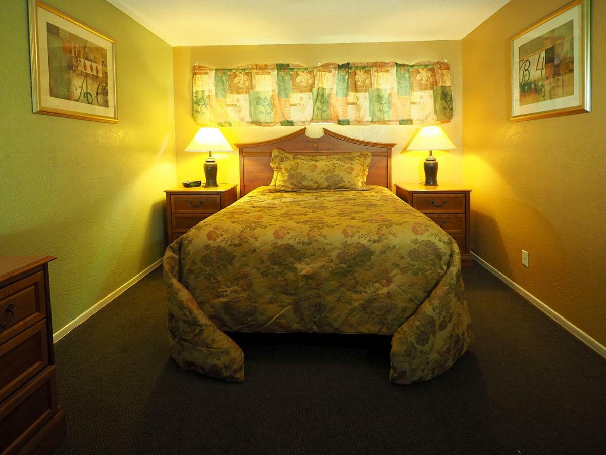 Tuscany Manor Palm Springs Zewnętrze zdjęcie
